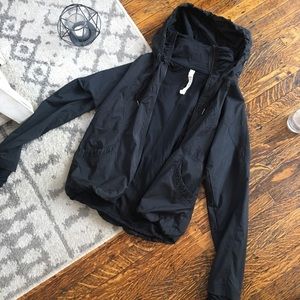 lululemon lightweight rain/running jacket